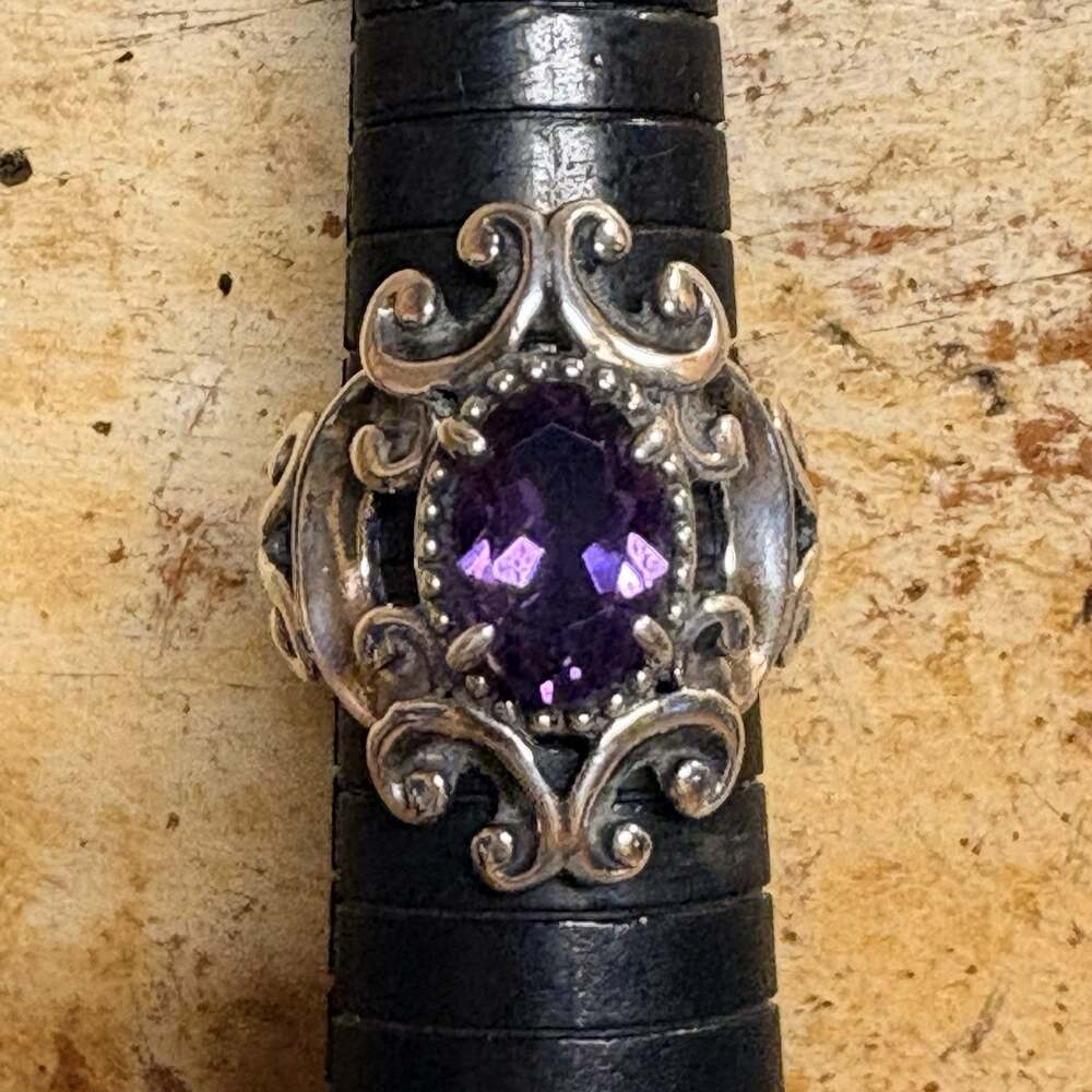 Carolyn Pollack Ring Size 9 Sterling Silver and Amethyst w/ Scrolling Vintage
